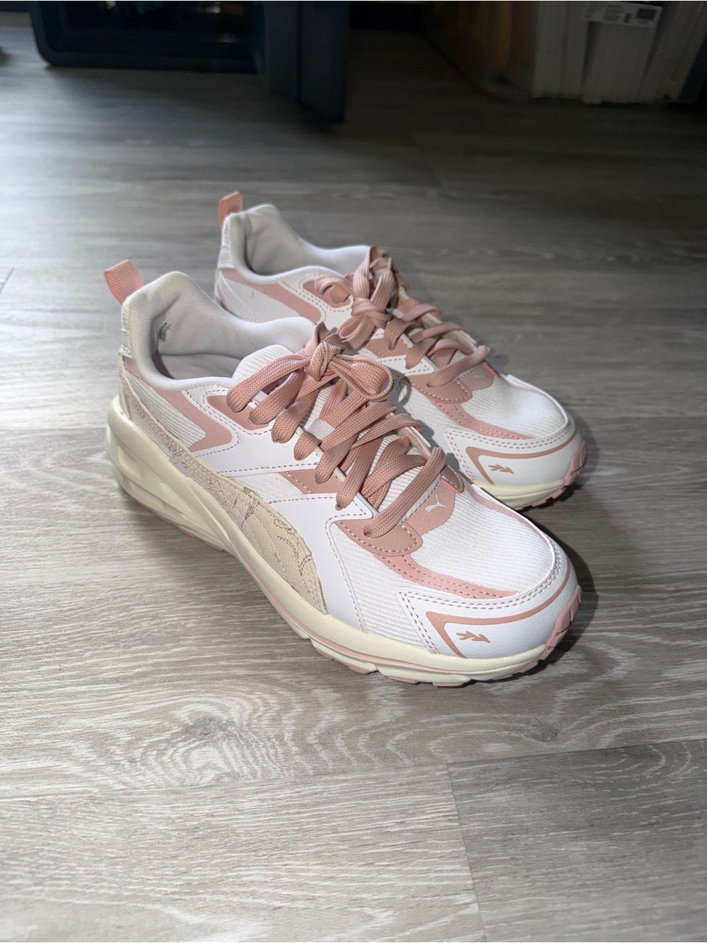 Puma Women's White and Blush Athletic Sneakers